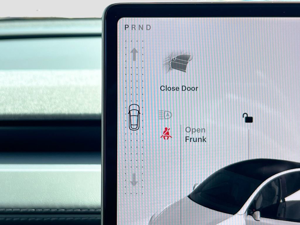 Used 2026 Tesla Model Y Long Range image 24