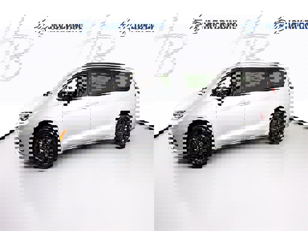 New 2026 Chrysler Pacifica Select image 28