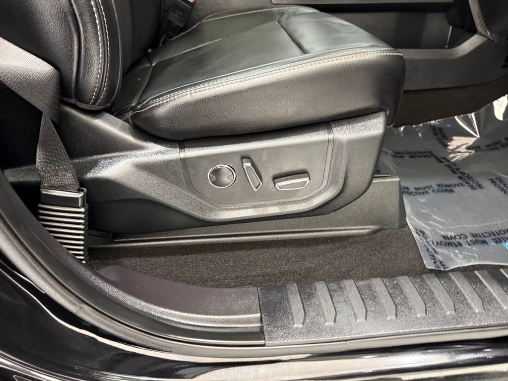 Used 2019 Ford F250 Lariat w/ Lariat Ultimate Package AWD/4WD image 22