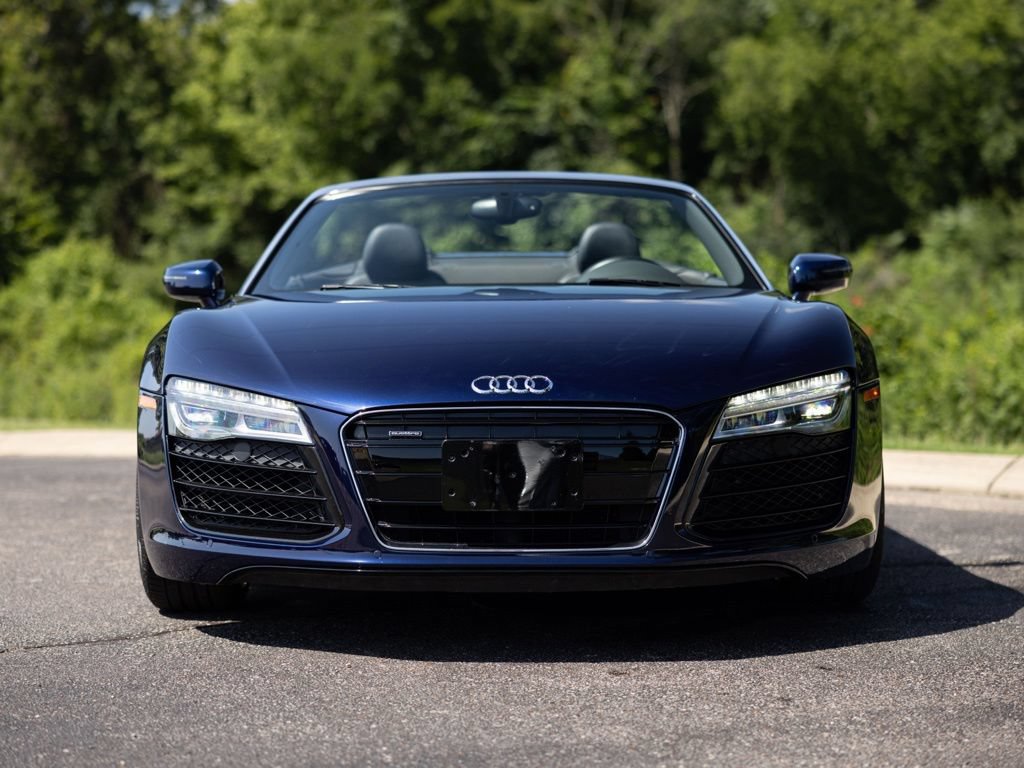 Used 2014 Audi R8 V8 w/ Convenience Package AWD/4WD image 10