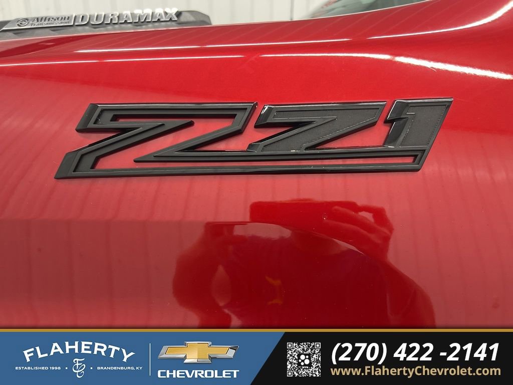 Used 2025 Chevrolet Silverado 2500 LTZ w/ LTZ Convenience Package image 19