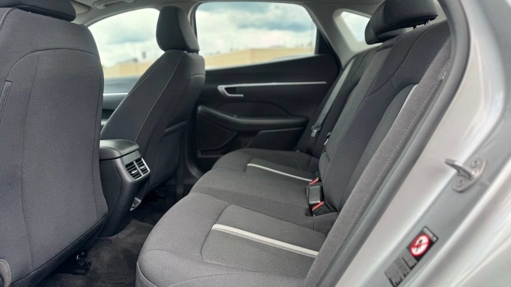 Certified 2023 Hyundai Sonata SEL w/ Convenience Package FWD image 22