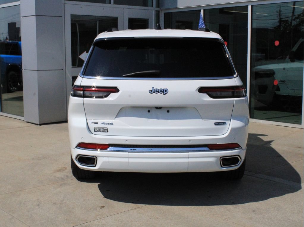 Certified 2023 Jeep Grand Cherokee L Overland AWD/4WD image 7