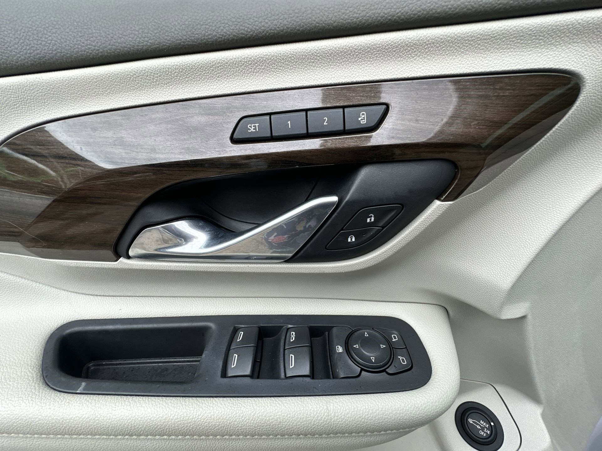 Used 2020 GMC Terrain Denali w/ Denali Premium Package image 15