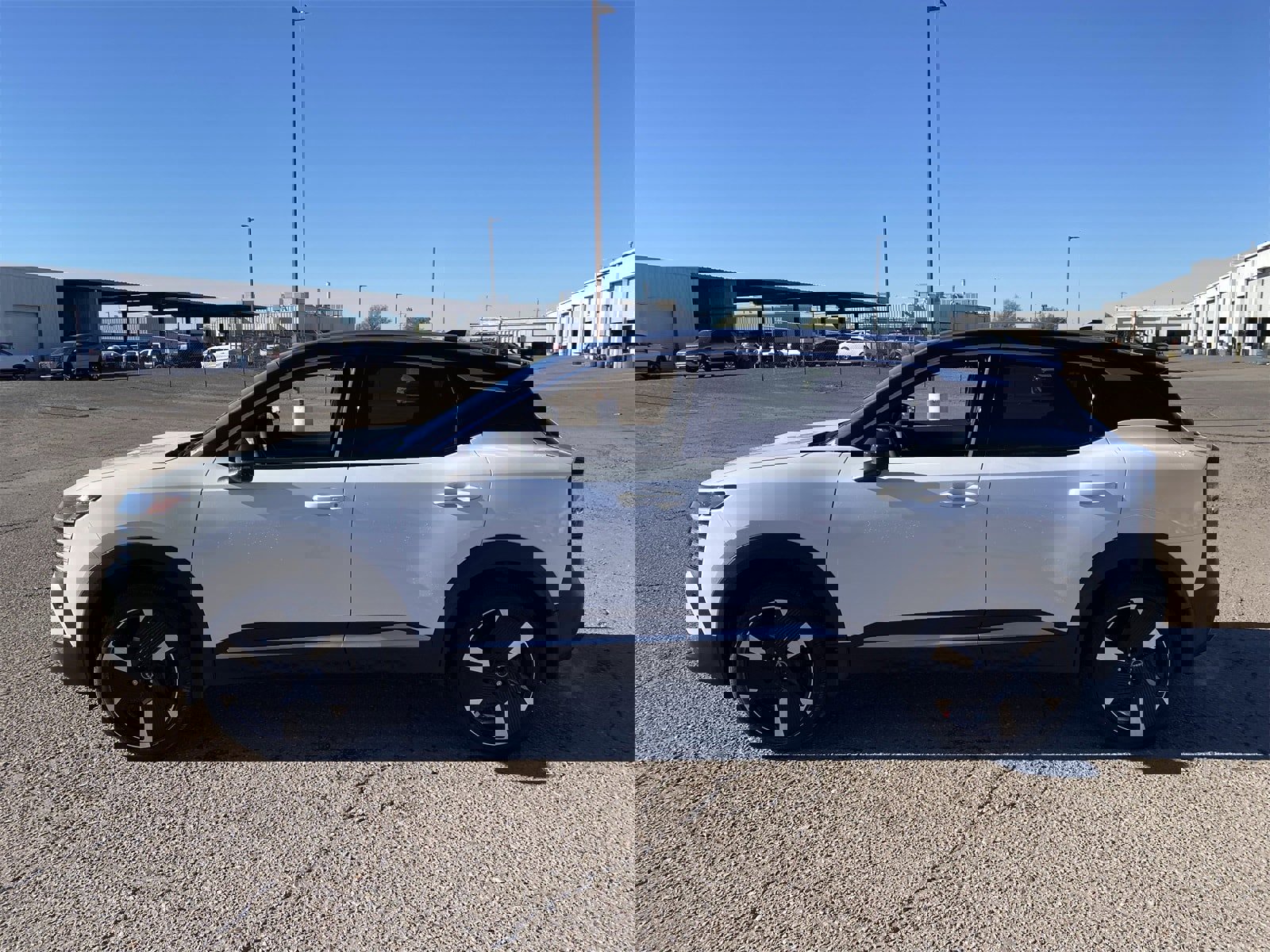 New 2026 Nissan Kicks SR w/ SR Premium Package image 3