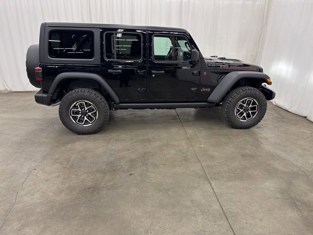 Used 2025 Jeep Wrangler Unlimited Rubicon w/ Convenience Group image 28