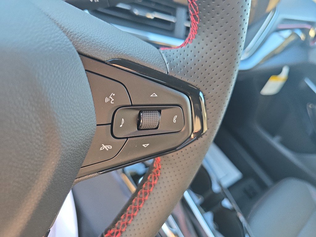 New 2026 Chevrolet Trax RS image 25