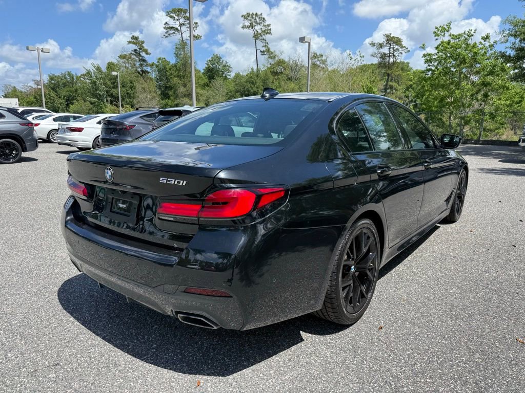 Used 2022 BMW 530i w/ M Sport Package image 9