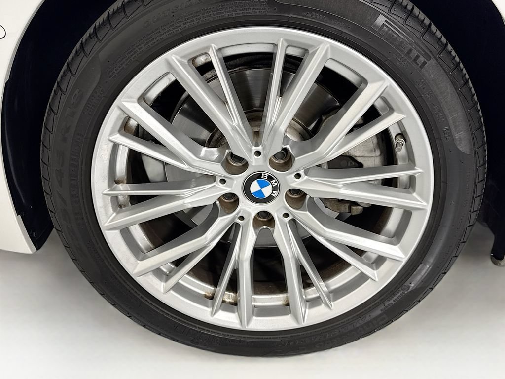 Used 2023 BMW 330i xDrive Sedan w/ Premium Package AWD/4WD image 30
