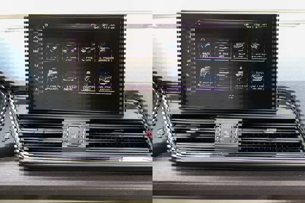 Used 2022 Audi Q5 2.0T Premium Plus w/ Premium Plus Package image 15