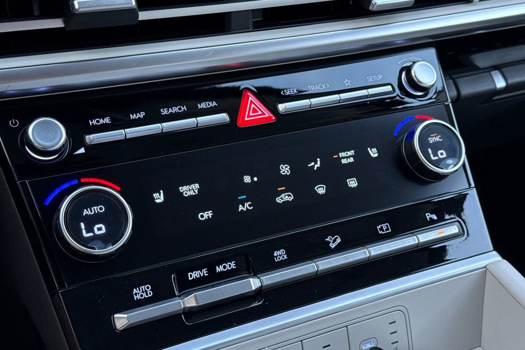 New 2026 Hyundai Santa Fe SEL image 18