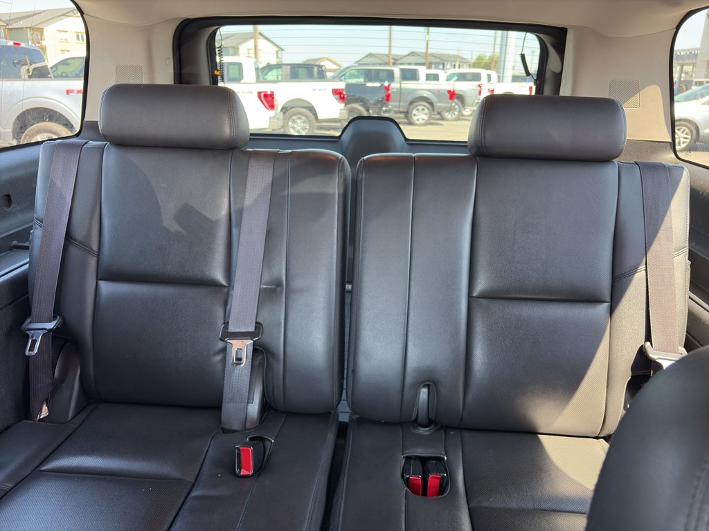 Used 2012 GMC Yukon XL Denali AWD/4WD image 21