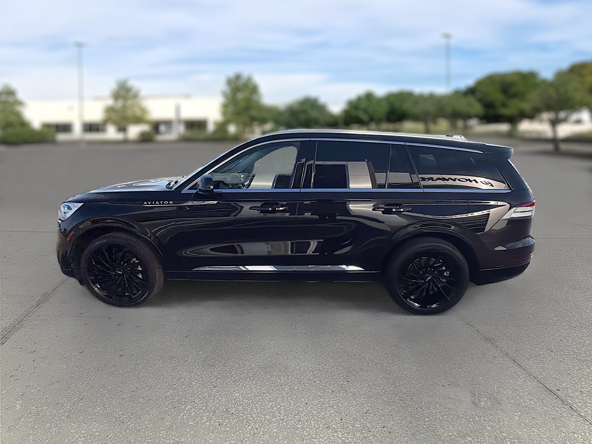 Used 2021 Lincoln Aviator Reserve w/ Equipment Group 210A AWD/4WD image 4