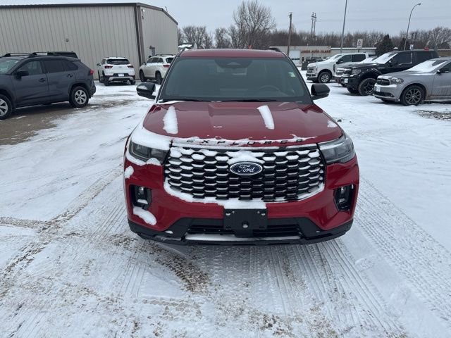 Used 2025 Ford Explorer ST-Line w/ Premium Package image 2