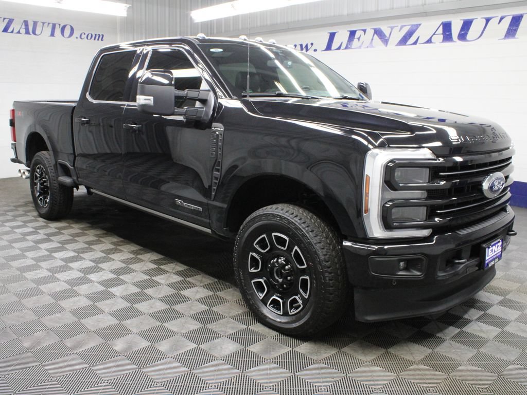 Used 2026 Ford F250 Platinum AWD/4WD image 3