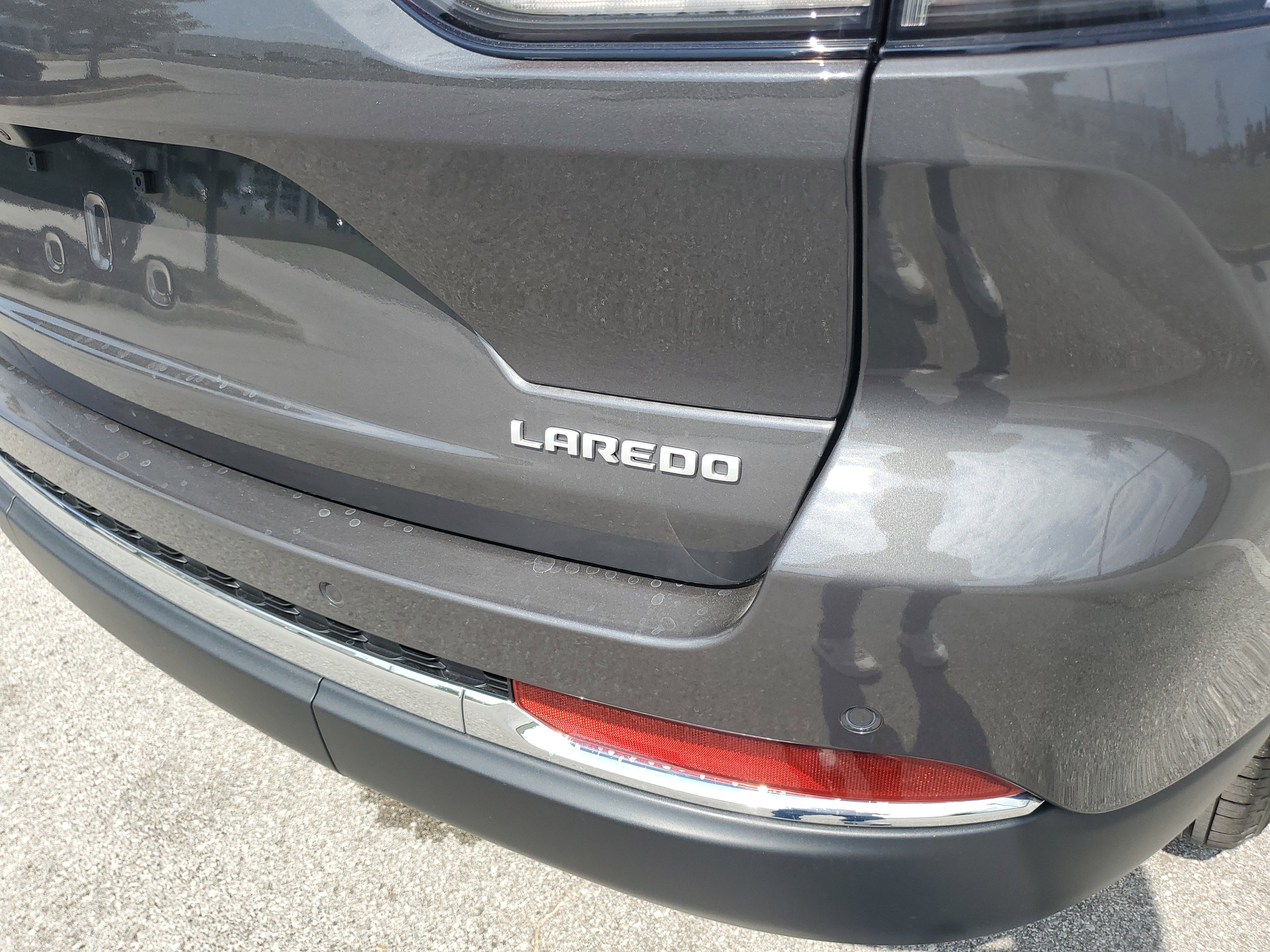 New 2025 Jeep Grand Cherokee Laredo X image 8