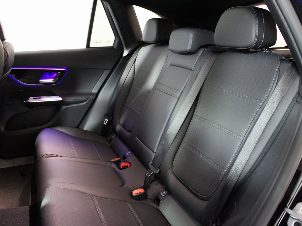 Certified 2025 Mercedes-Benz GLC 300 4MATIC image 26