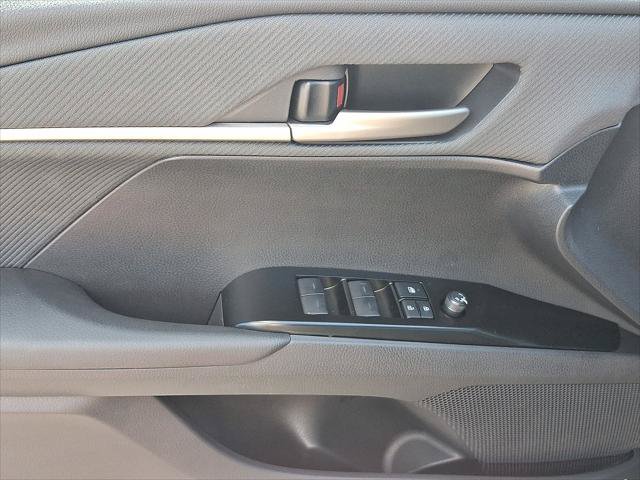 Certified 2026 Toyota Camry SE w/ Convenience Package FWD image 11