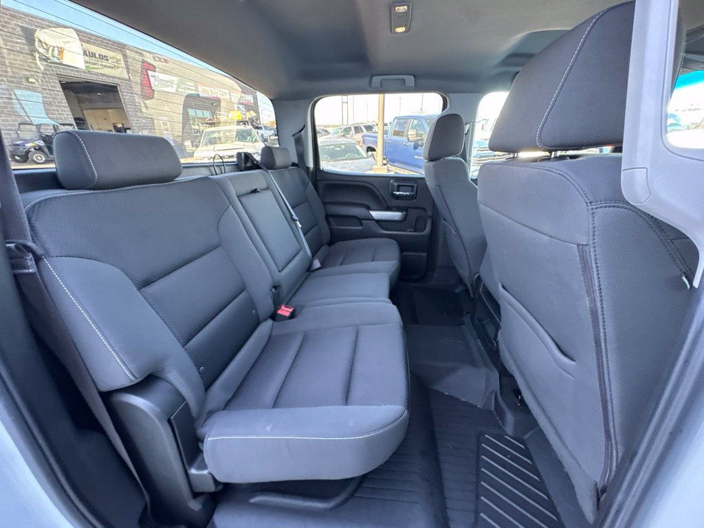 Used 2017 Chevrolet Silverado 1500 LT w/ All Star Edition AWD/4WD image 33