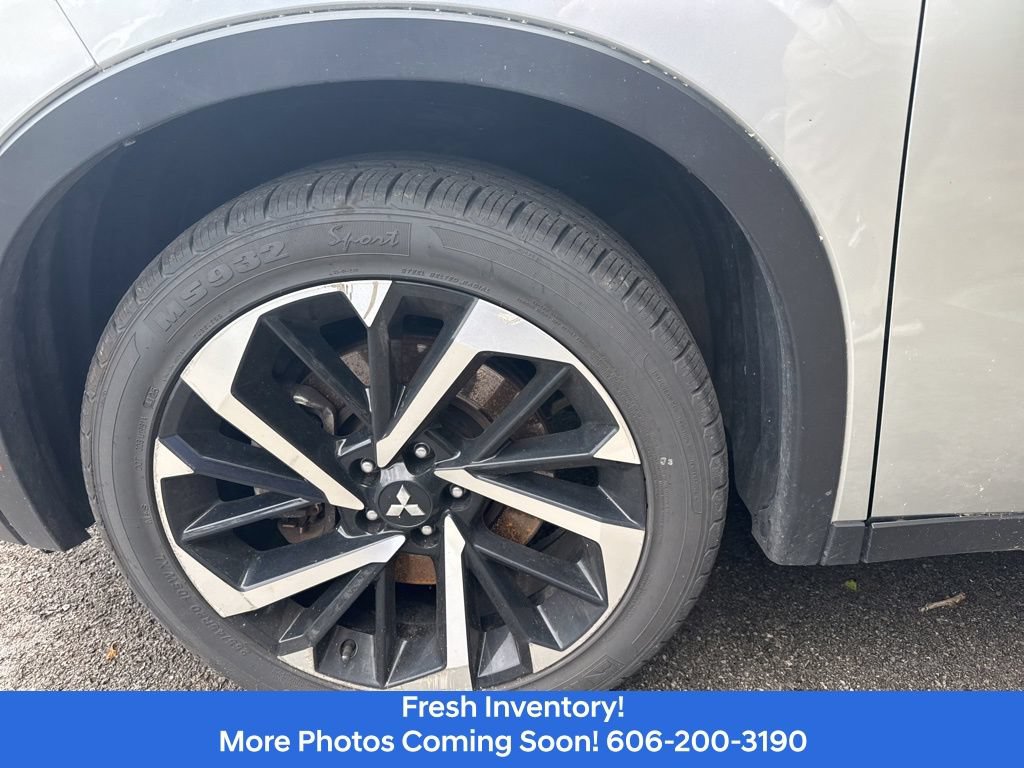 Used 2024 Mitsubishi Outlander SE AWD/4WD image 10