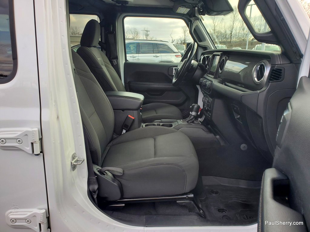 Used 2021 Jeep Wrangler Unlimited Sahara image 37