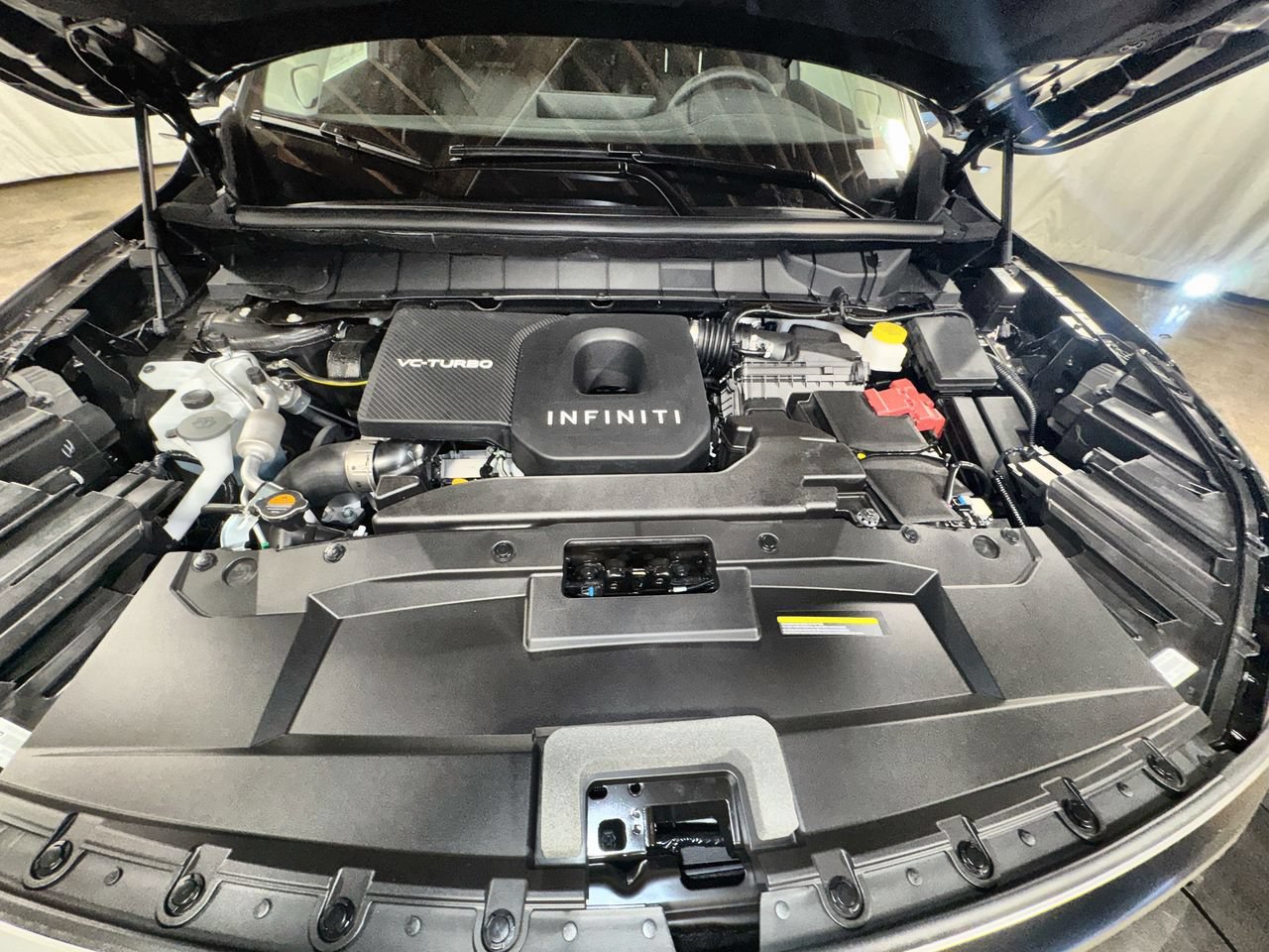 Certified 2026 INFINITI QX60 Luxe w/ Family Package AWD/4WD image 65