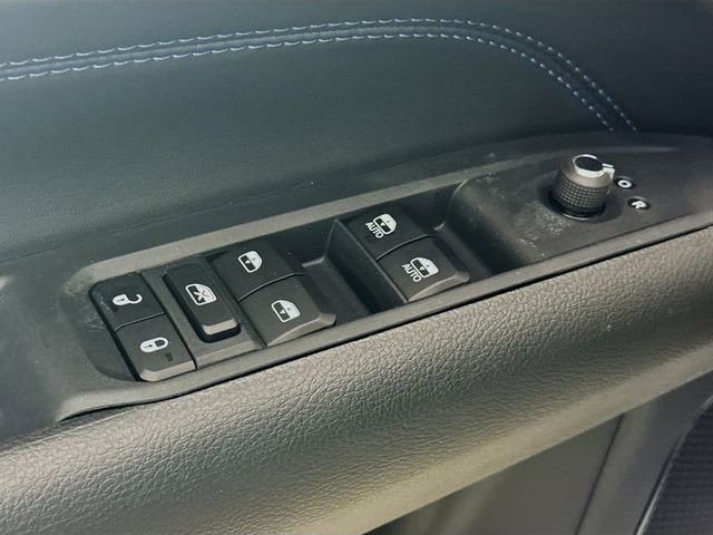 New 2026 Jeep Compass Limited image 17