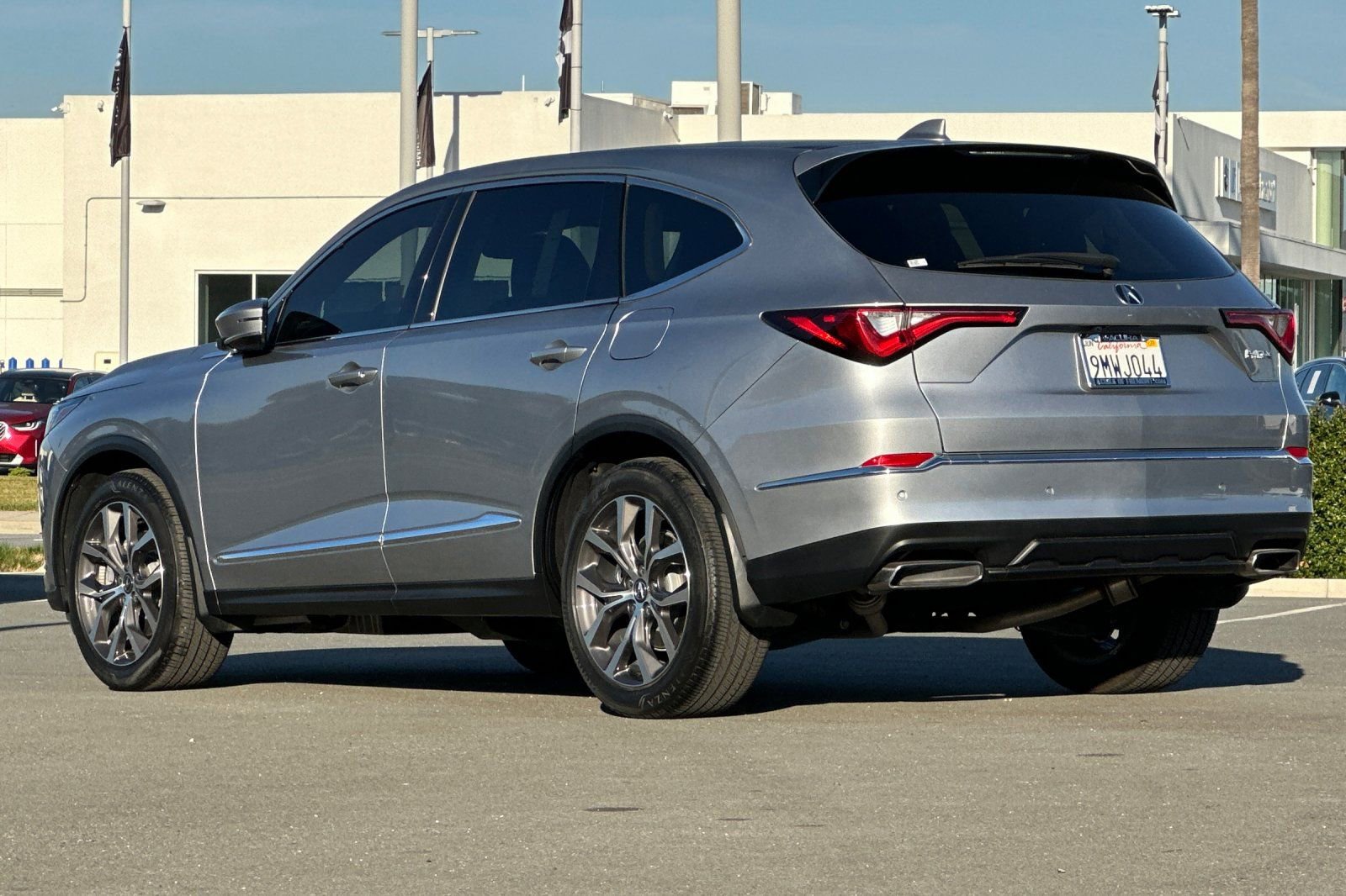 Used 2024 Acura MDX FWD w/ Technology Package image 6