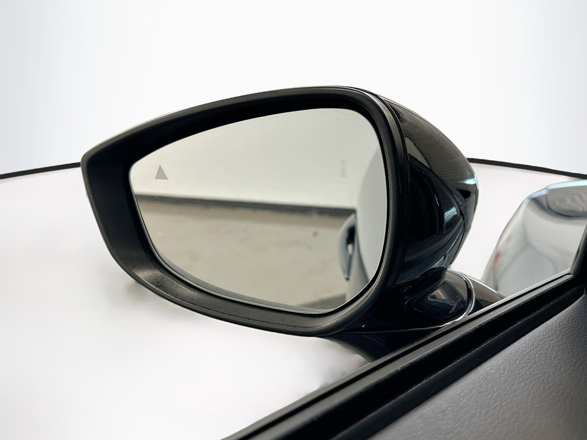 Used 2025 MAZDA CX-50 AWD 2.5 S w/ Premium Plus Pkg image 16