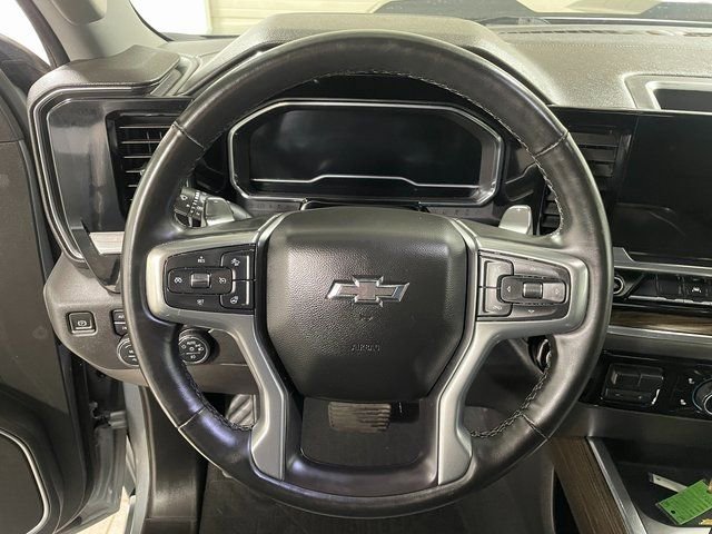 Used 2023 Chevrolet Silverado 1500 LT Trail Boss AWD/4WD image 14