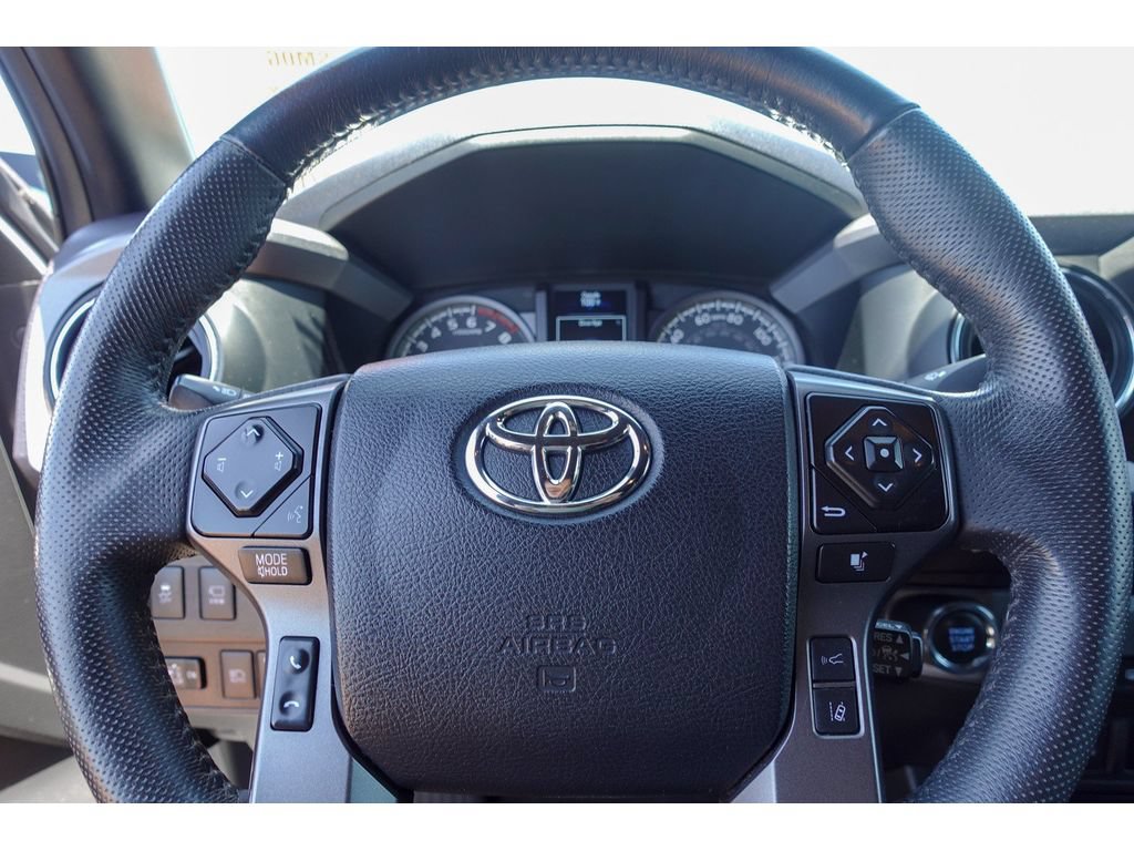 Certified 2023 Toyota Tacoma TRD Off-Road w/ Advanced Technology Package AWD/4WD image 16