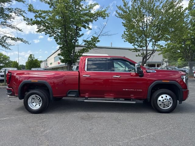 Used 2024 GMC Sierra 3500 Denali AWD/4WD image 21