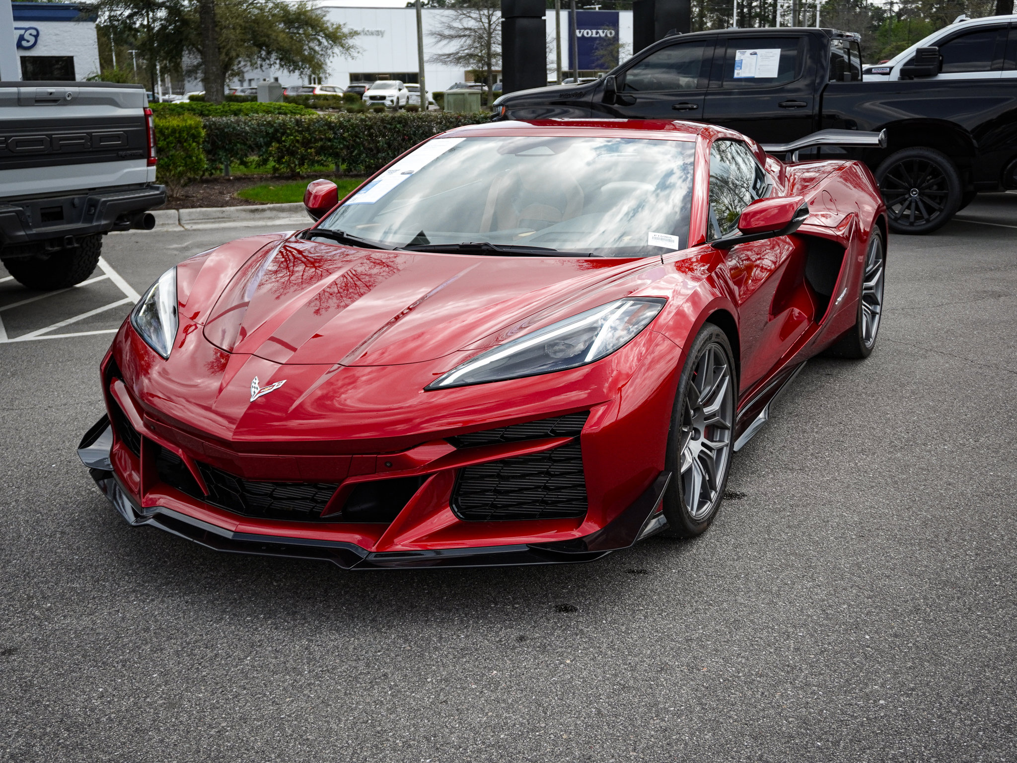 Used 2024 Chevrolet Corvette Z06 w/ Z07 Performance Package RWD image 6