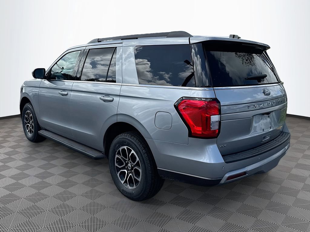 Used 2024 Ford Expedition XLT image 8