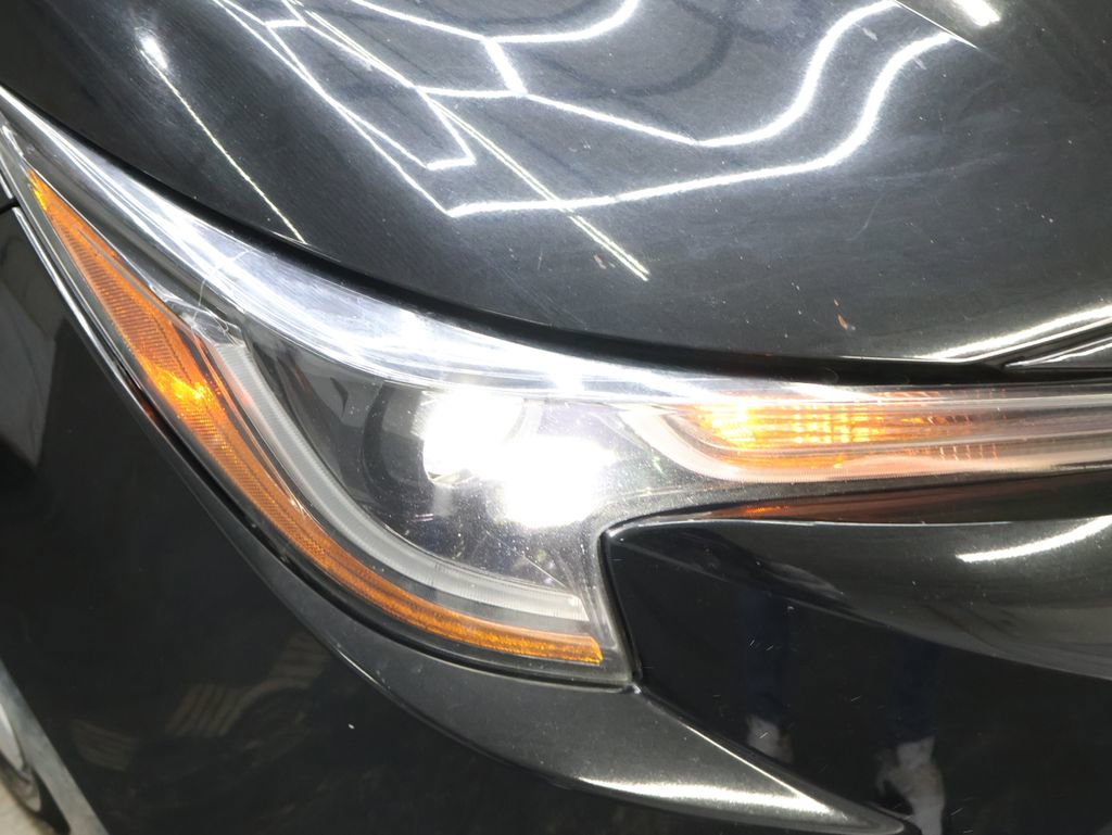 Used 2022 Toyota Corolla LE image 25
