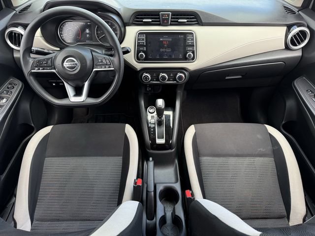 Used 2021 Nissan Versa SV image 11
