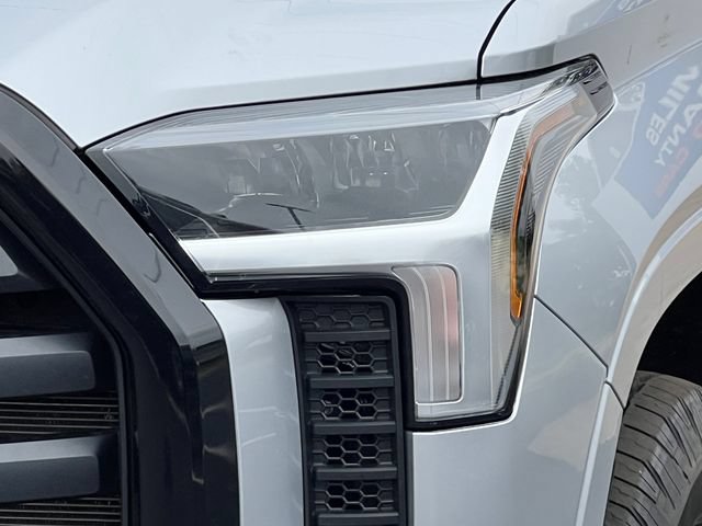 Used 2023 Toyota Tundra SR AWD/4WD image 35
