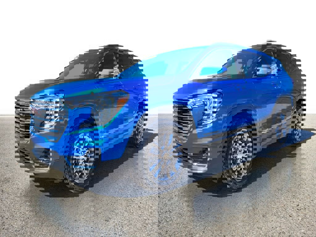 Certified 2024 GMC Terrain SLT w/ LPO, Floor Liner Package image 2