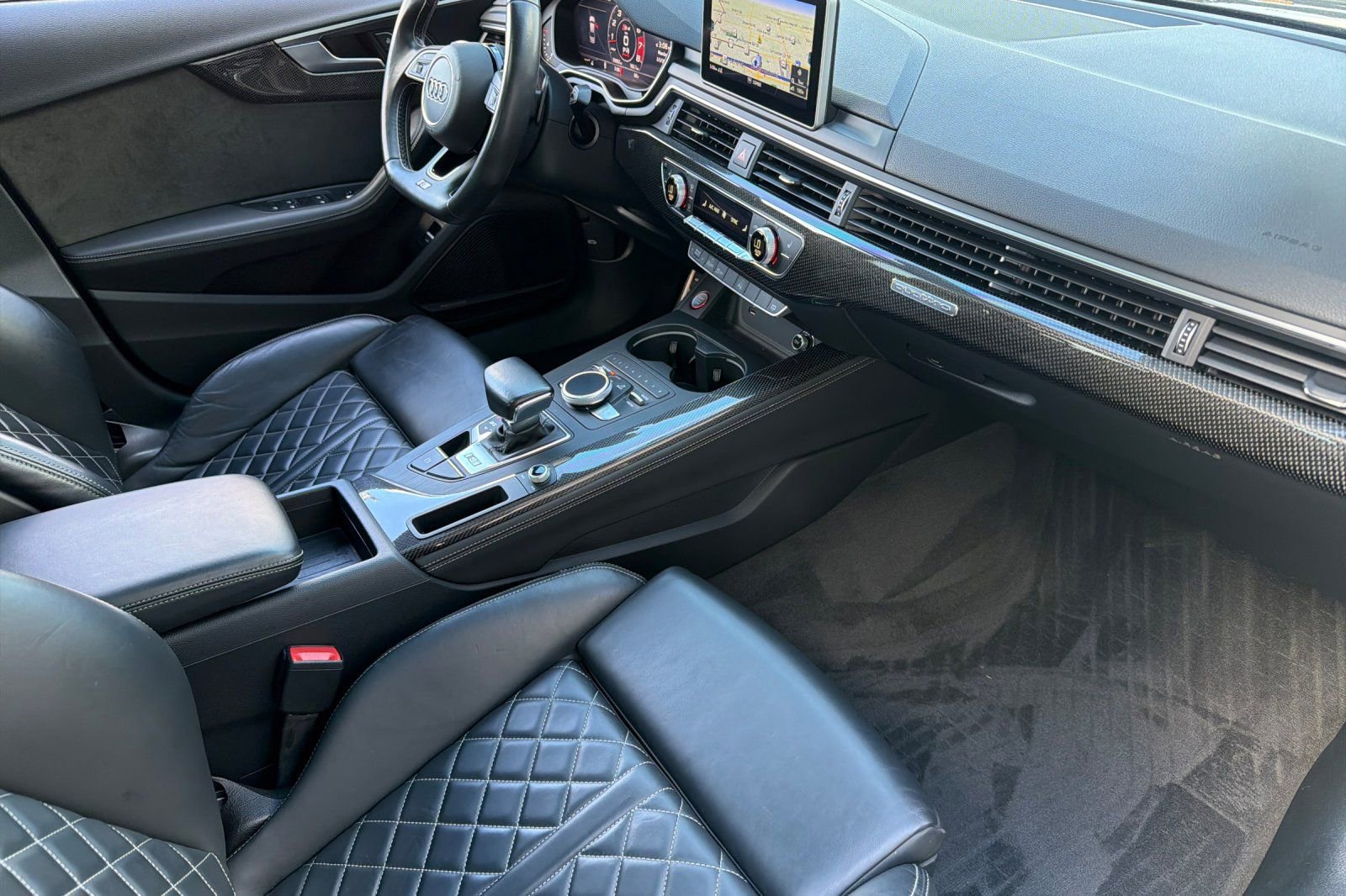 Used 2019 Audi S4 Prestige w/ Prestige Package image 15