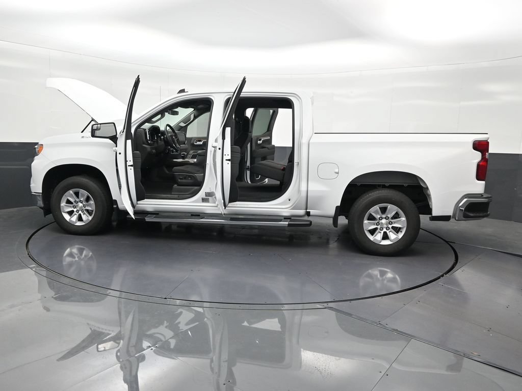 Used 2024 Chevrolet Silverado 1500 LT RWD image 34