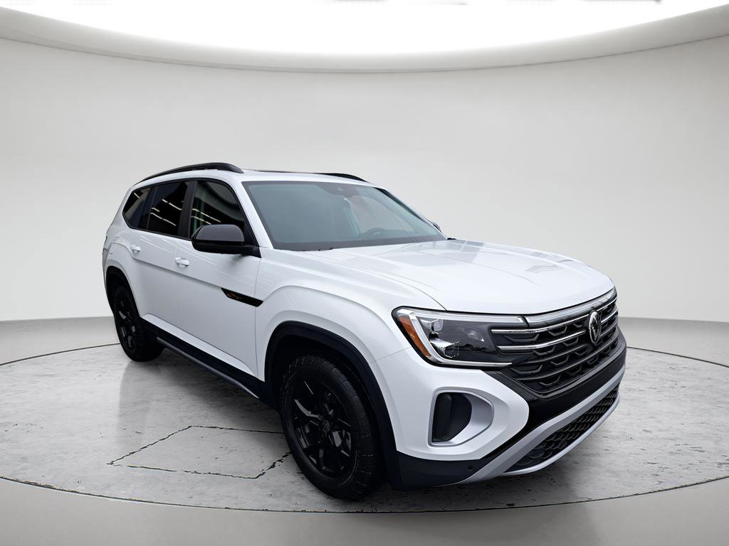 New 2026 Volkswagen Atlas Peak Edition AWD/4WD image 8