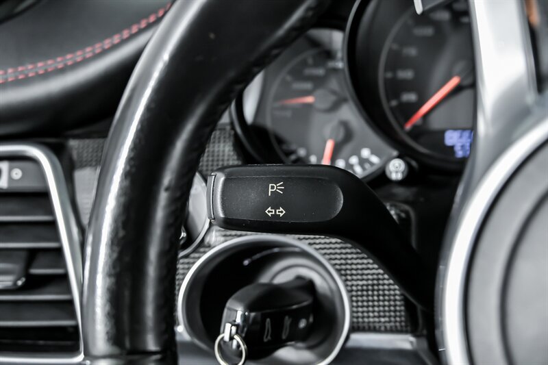 Used 2015 Porsche Panamera GTS AWD/4WD image 23