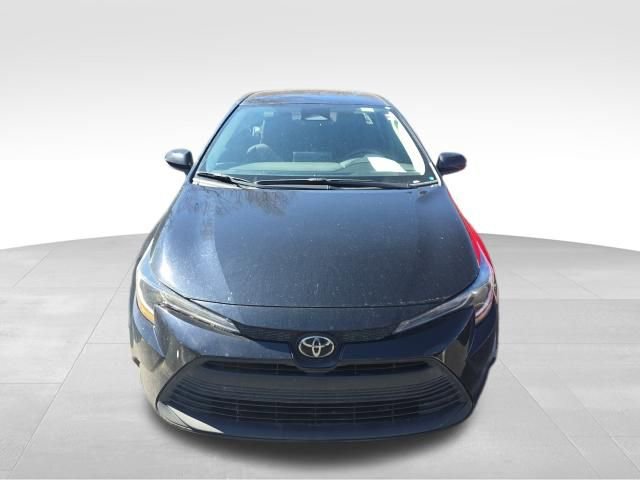 Used 2024 Toyota Corolla LE image 8