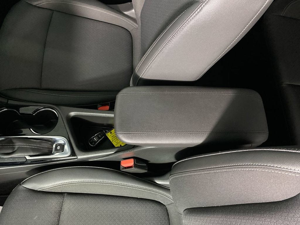 Certified 2024 Buick Encore GX Preferred w/ Comfort Package FWD image 20