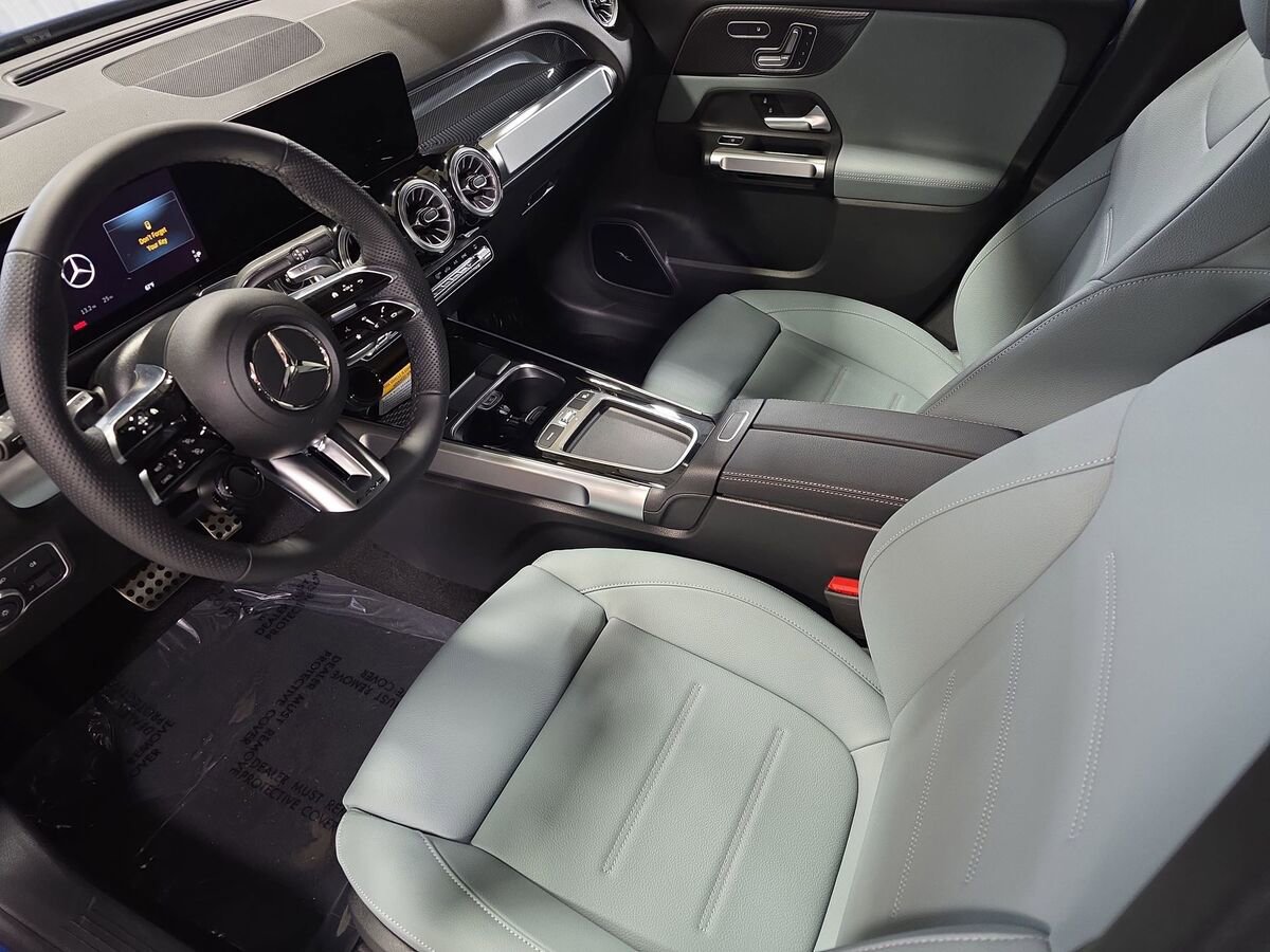 New 2026 Mercedes-Benz GLB 35 AMG 4MATIC image 16