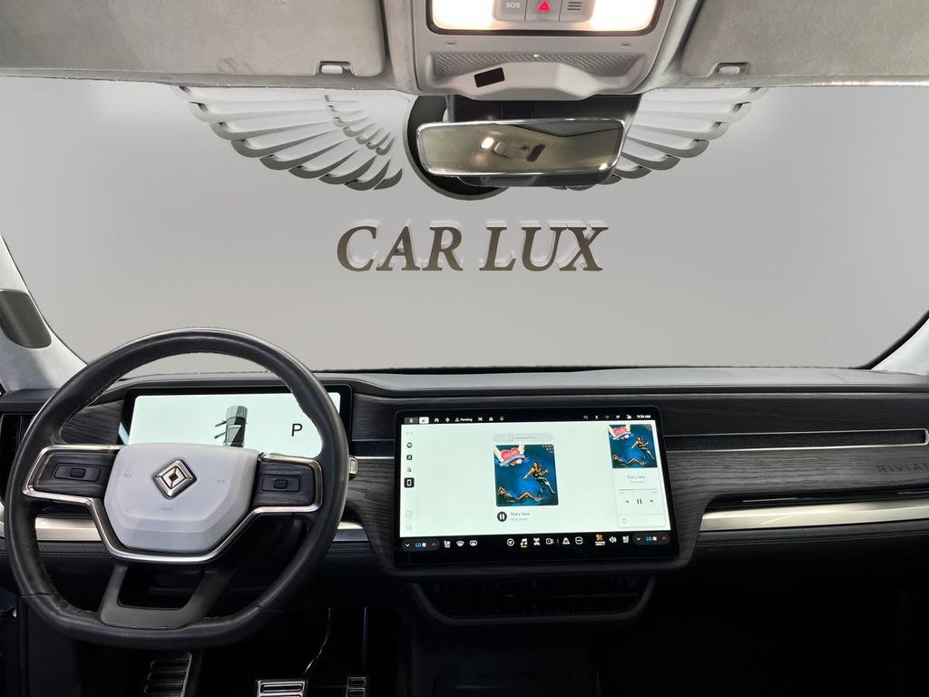 Used 2023 Rivian R1S Adventure AWD/4WD image 11