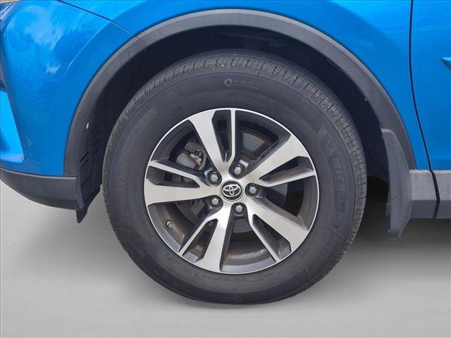 Used 2017 Toyota RAV4 XLE w/ Protection Package AWD/4WD image 11
