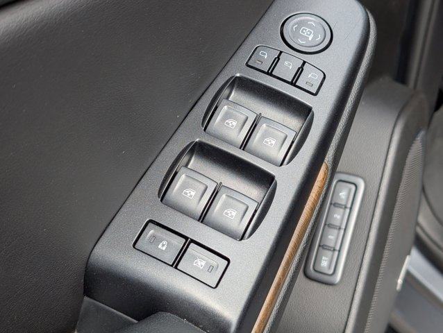 Used 2018 GMC Yukon Denali w/ Open Road Package image 15