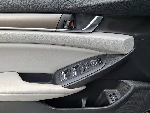 Used 2018 Honda Accord LX image 14