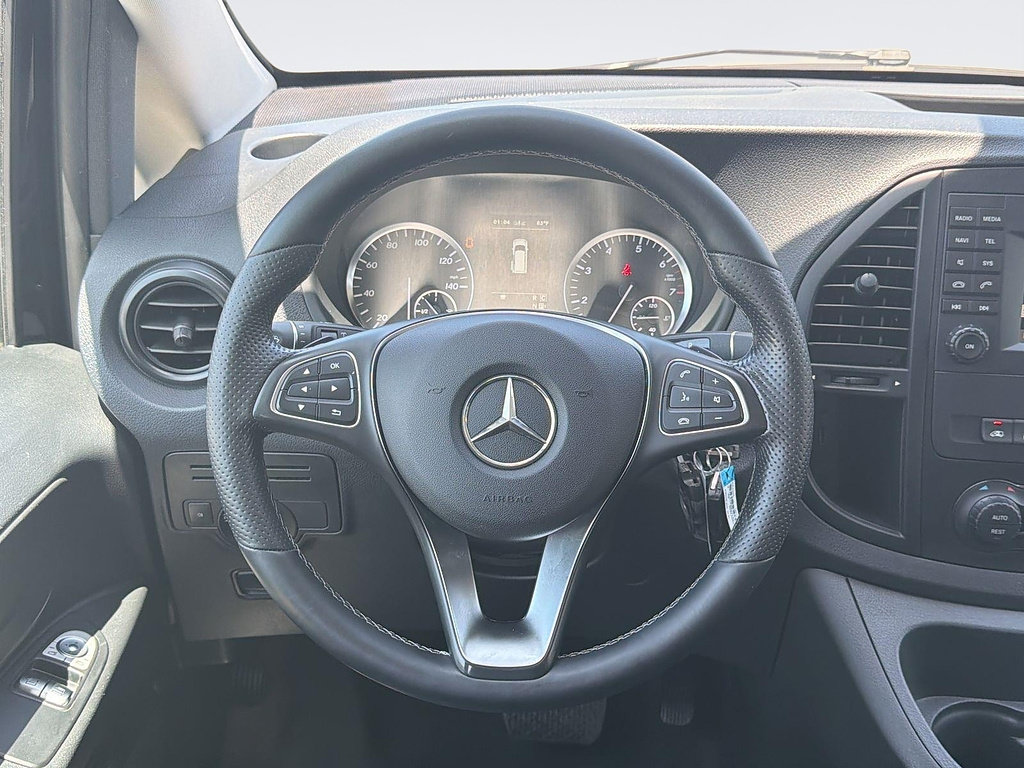Used 2018 Mercedes-Benz Metris Passenger image 7